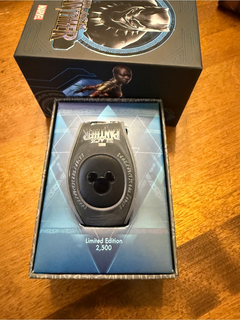 Marvel Black Panther Black and Silver Collectible MagicBand